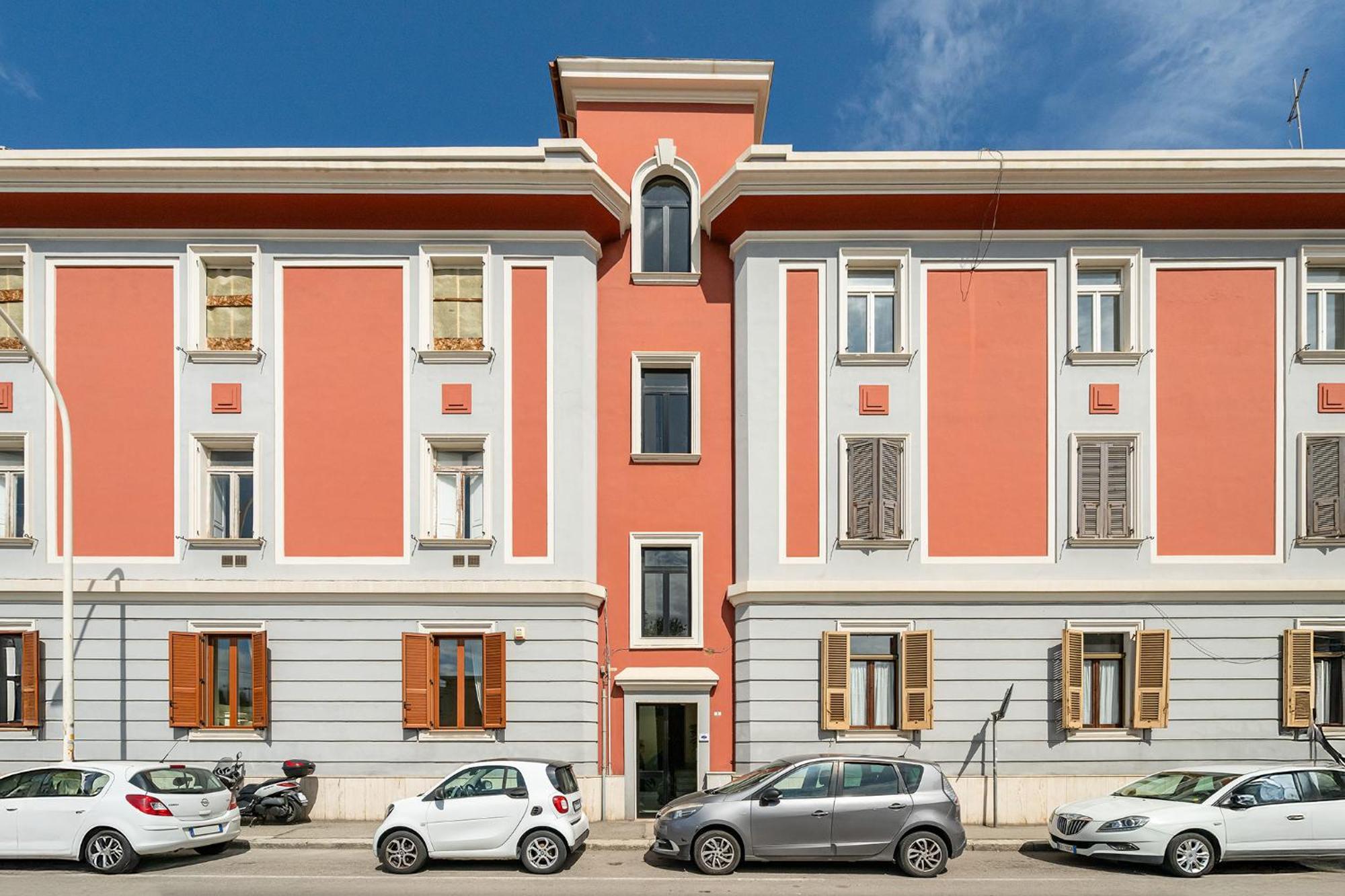 La Plaia Suites 卡利亚里 外观 照片
